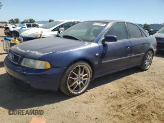 2000 Audi S4 z VIN WAUDD68D6YA126804, wystawiony jako Copart lot #61161455 z przebiegiem 148 158 mil mil oraz Czysty tytuł • Clean title. Historia ofert i sprzedaży dostępna na DreamBid. Obrazek 1.