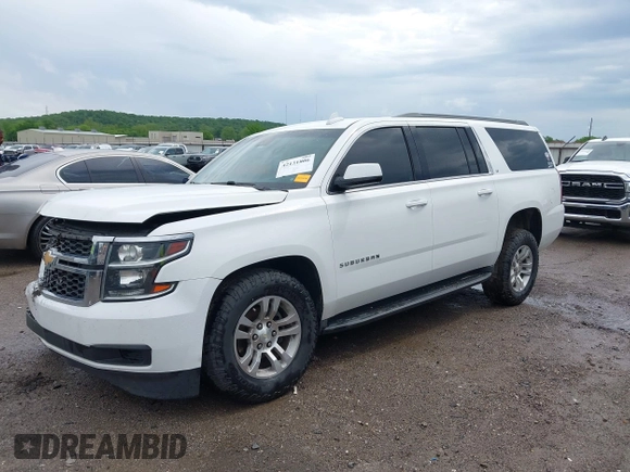 2018 Chevrolet Suburban LT z VIN 1GNSCHKC6JR109427, wystawiony jako IAAI lot #42131806 z przebiegiem 147 049 mil mil oraz . Historia ofert i sprzedaży dostępna na DreamBid. Obrazek 19.