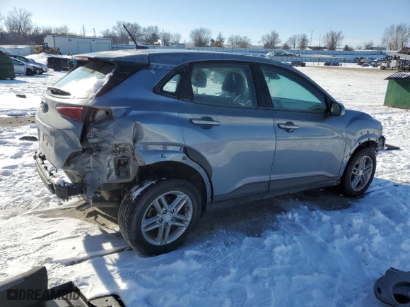 2020 Hyundai Kona SE with VIN KM8K12AA9LU442695, listed as a Copart auction lot 45700635 with 79,811 mi miles and Salvage Title. Bid and sale history available at carsss.com. Image 3.