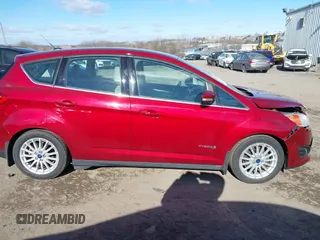 2016 Ford C-Max SEL with VIN 1FADP5BU0GL119160, listed as a IAAI auction lot 41633160 with 101,000 mi miles and . Bid and sale history available at DreamBid. Image 14.