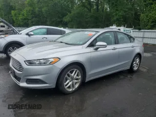 2015 Ford Fusion SE z VIN 3FA6P0H78FR262483, wystawiony jako Copart lot #56605835 z przebiegiem 109 862 mil mil oraz Szkoda całkowita • Salvage title. Historia ofert i sprzedaży dostępna na DreamBid. Obrazek 1.