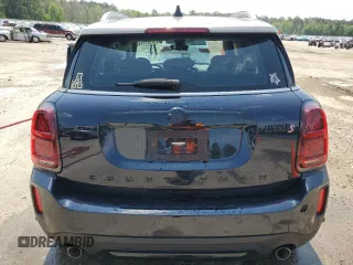 2024 MINI Countryman Cooper S z VIN WMZ53BR09R3R82148, wystawiony jako Copart lot #57571714 z przebiegiem 9 683 mil mil oraz Szkoda całkowita • Salvage title. Historia ofert i sprzedaży dostępna na DreamBid. Obrazek 6.