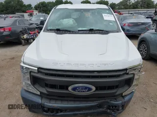 2020 Ford F-250 XL z VIN 1FT7X2A61LED41570, wystawiony jako IAAI lot #42230713 z przebiegiem 67 362 mil mil oraz . Historia ofert i sprzedaży dostępna na DreamBid. Obrazek 13.