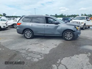 2016 Nissan Pathfinder S with VIN 5N1AR2MN4GC613707, listed as a IAAI auction lot 42462865 with 130,113 mi miles and . Bid and sale history available at DreamBid. Image 13.