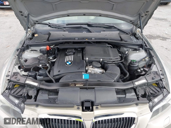 2008 BMW 3 Series 335i with VIN WBAWL73568PX52934, listed as a IAAI auction lot 41922070 with 75,994 mi miles and . Bid and sale history available at carsss.com. Image 10.