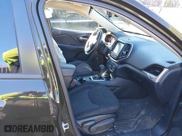 2017 Jeep Cherokee Latitude с VIN 1C4PJMCB5HW509557, выставлен на аукционе IAAI как лот 41586660 с пробегом 51 842 миль миль и . История ставок и продаж доступна на DreamBid. Изображение 5.