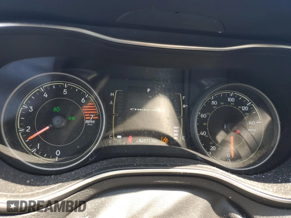 2021 Jeep Cherokee Altitude with VIN 1C4PJLLBXMD144549, listed as a Copart auction lot 62163435 with 94,571 mi miles and Salvage title. Bid and sale history available at DreamBid. Image 9.