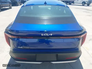 2025 Kia K4 LX with VIN 3KPFT4DE9SE037721, listed as a IAAI auction lot 41815869 with 1,060 mi miles. Bid and sale history available at carsss.com. Image 17.