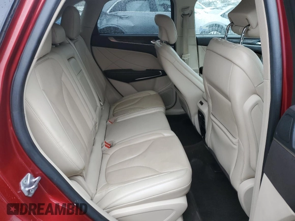 2019 Lincoln MKC Reserve with VIN 5LMCJ3C92KUL43662, listed as a Copart auction lot 52933255 with 31,076 mi miles and Salvage Title. Bid and sale history available at DreamBid. Image 11.