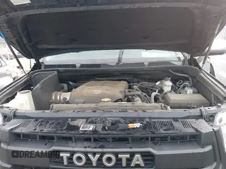 2015 Toyota Tundra 4WD Truck Platinum with VIN 5TFAW5F16FX432205, listed as a IAAI auction lot 42051601 with 121,996 mi miles. Bid and sale history available at carsss.com. Image 10.