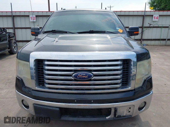 2012 Ford F-150 XL with VIN 1FTFW1CF3CFA85240, listed as a IAAI auction lot 41809630 with 220,199 mi miles. Bid and sale history available at carsss.com. Image 12.