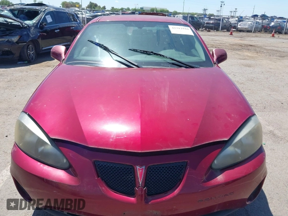 2008 Pontiac Grand Prix z VIN 2G2WP552181130550, wystawiony jako IAAI lot #42312944 z przebiegiem 156 258 mil mil oraz . Historia ofert i sprzedaży dostępna na DreamBid. Obrazek 6.
