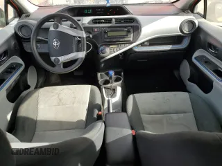 2012 Toyota Prius One z VIN JTDKDTB30C1001752, wystawiony jako Copart lot #50956045 z przebiegiem 186 736 mil mil oraz Szkoda całkowita • Salvage title. Historia ofert i sprzedaży dostępna na DreamBid. Obrazek 8.