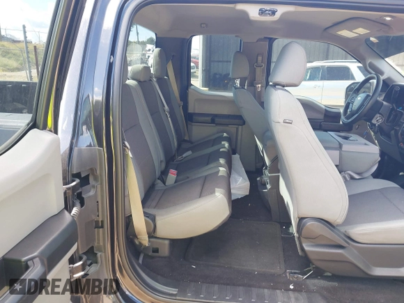 2015 Ford F-150 XL with VIN 1FTEX1C88FKE45401, listed as a IAAI auction lot 42667833 with 250,866 mi miles and . Bid and sale history available at DreamBid. Image 8.