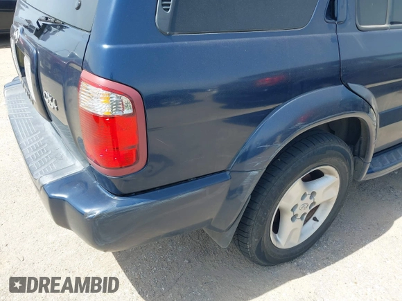 2003 Infiniti QX4 z VIN JNRDR09X03W252081, wystawiony jako IAAI lot #42262536 z przebiegiem 155 093 mil mil oraz . Historia ofert i sprzedaży dostępna na DreamBid. Obrazek 6.