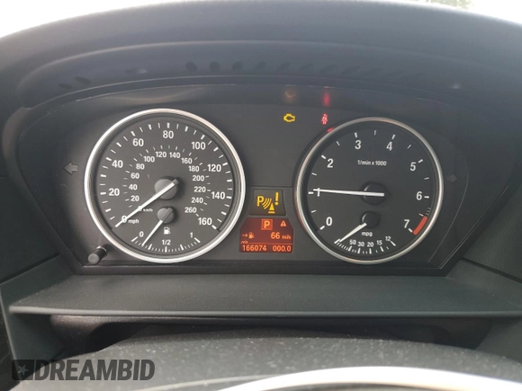 2008 BMW 5 Series 550i with VIN WBANW53558CT52250, listed as a Copart auction lot 48826795 with 166,074 mi miles and Clean Title. Bid and sale history available at carsss.com. Image 9.