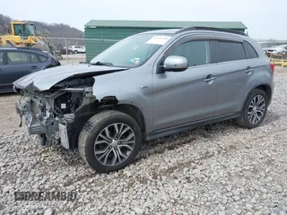 2018 Mitsubishi Outlander SEL z VIN JA4AR4AW0JZ011009, wystawiony jako IAAI lot #42026230 z przebiegiem 77 123 mil mil oraz . Historia ofert i sprzedaży dostępna na DreamBid. Obrazek 18.