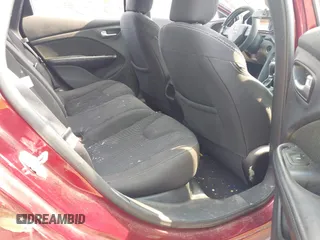 2015 Dodge Dart SXT with VIN 1C3CDFBB7FD352355, listed as a IAAI auction lot 42424912 with 260,148 mi miles and . Bid and sale history available at DreamBid. Image 8.