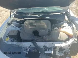 2022 Dodge Charger SXT z VIN 2C3CDXBG9NH169140, wystawiony jako Copart lot #86546965 z przebiegiem 69 000 mil mil oraz Szkoda całkowita • Salvage title. Historia ofert i sprzedaży dostępna na DreamBid. Obrazek 15.