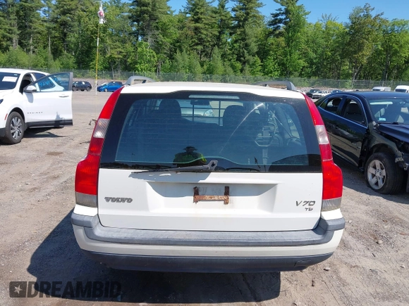 2001 Volvo V70 с VIN YV1SW53D411061537, выставлен на аукционе IAAI как лот 42397688 с пробегом 216 520 миль миль и . История ставок и продаж доступна на DreamBid. Изображение 12.