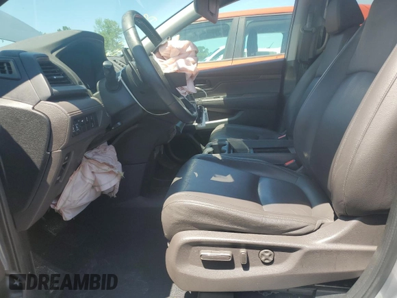 2018 Honda Odyssey EX-L z VIN 5FNRL6H74JB033475, wystawiony jako Copart lot #55736415 z przebiegiem 104 108 mil mil oraz Szkoda całkowita • Salvage title. Historia ofert i sprzedaży dostępna na DreamBid. Obrazek 7.