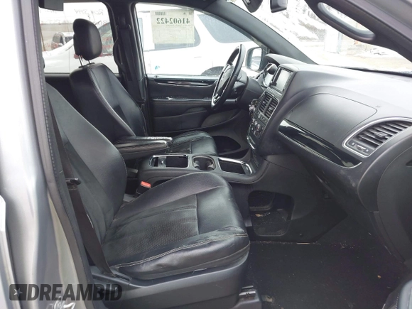 2014 Dodge Grand Caravan SXT with VIN 2C4RDGCGXER308657, listed as a IAAI auction lot 41602422 with 200,643 mi miles and . Bid and sale history available at DreamBid. Image 5.