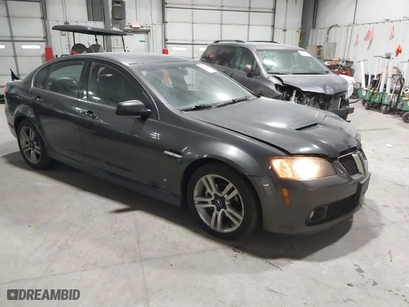 2008 Pontiac G8 with VIN 6G2ER577X8L151778, listed as a IAAI auction lot 41084344 with NaN miles. Bid and sale history available at carsss.com. Image 1.