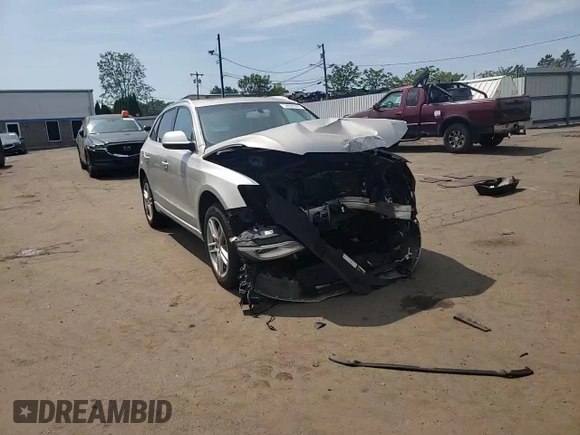 2014 Audi Q5 Premium Plus with VIN WA1LFAFP5EA014039, listed as a Copart auction lot 58669305 with Not provided miles and Salvage title. Bid and sale history available at DreamBid. Image 13.