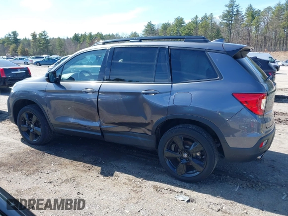 2021 Honda Passport Elite with VIN 5FNYF8H08MB011467, listed as a IAAI auction lot 41929708 with 34,106 mi miles. Bid and sale history available at carsss.com. Image 14.