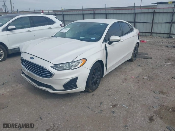2020 Ford Fusion SE with VIN 3FA6P0HDXLR168316, listed as a IAAI auction lot 41540879 with 93,947 mi miles. Bid and sale history available at carsss.com. Image 2.