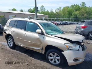 2010 Toyota Highlander with VIN 5TDBK3EH0AS023389, listed as a IAAI auction lot 42101401 with 161,536 mi miles and . Bid and sale history available at DreamBid. Image 1.