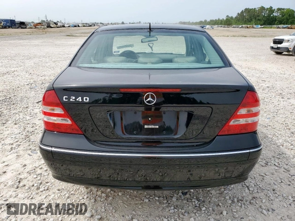2005 Mercedes-Benz C 240 с VIN WDBRF61JX5A784252, выставлен на аукционе Copart как лот 56888685 с пробегом 27 003 миль миль и Чистый • Clean title. История ставок и продаж доступна на DreamBid. Изображение 6.