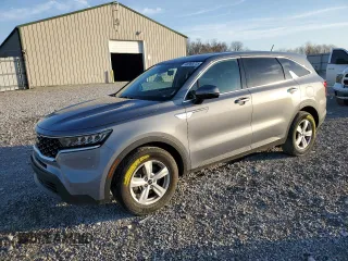 2022 Kia Sorento LX with VIN 5XYRG4LC6NG094967, listed as a Copart auction lot 48988235 with 28,521 mi miles and Salvage Title. Bid and sale history available at carsss.com. Image 1.