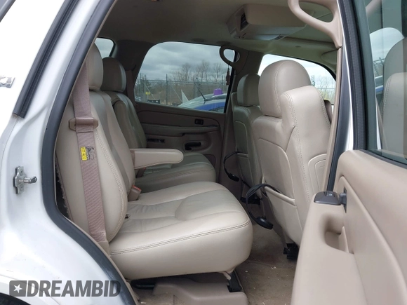 2006 Chevrolet Tahoe Z71 with VIN 1GNEK13Z86R129700, listed as a IAAI auction lot 41949718 with 276,764 mi miles. Bid and sale history available at carsss.com. Image 8.