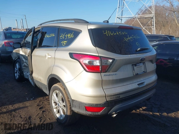 2017 Ford Escape SE with VIN 1FMCU0GD9HUE65306, listed as a IAAI auction lot 41662506 with 69,105 mi miles. Bid and sale history available at carsss.com. Image 3.