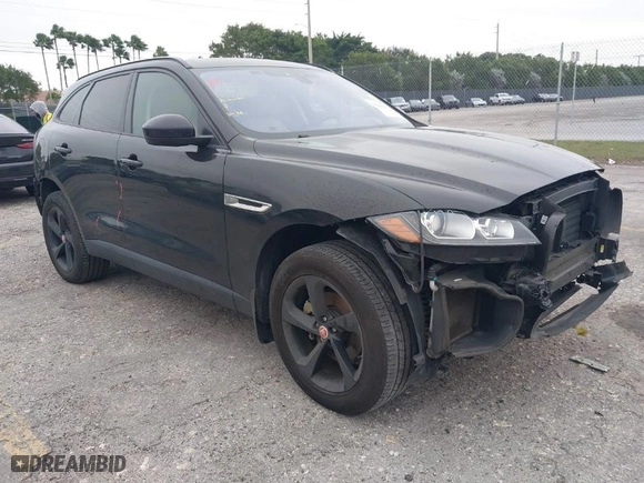 2018 Jaguar F-PACE 25t Premium with VIN SADCJ2FX2JA270891, listed as a IAAI auction lot 41381282 with 75,779 mi miles. Bid and sale history available at carsss.com. Image 1.