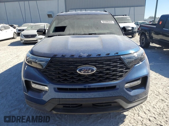2022 Ford Explorer ST-Line with VIN 1FMSK7KH8NGB84628, listed as a Copart auction lot 82368324 with 19,977 mi miles and Salvage Title. Bid and sale history available at carsss.com. Image 5.
