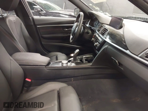 2018 BMW 3 Series 330i xDrive with VIN WBA8D9C58JA608327, listed as a IAAI auction lot 40843366 with 60,773 mi miles and . Bid and sale history available at DreamBid. Image 5.