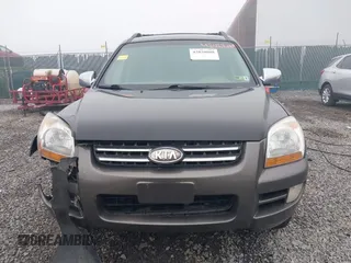 2008 Kia Sportage LX with VIN KNDJE723987527110, listed as a IAAI auction lot 42020008 with 197,810 mi miles and . Bid and sale history available at DreamBid. Image 12.