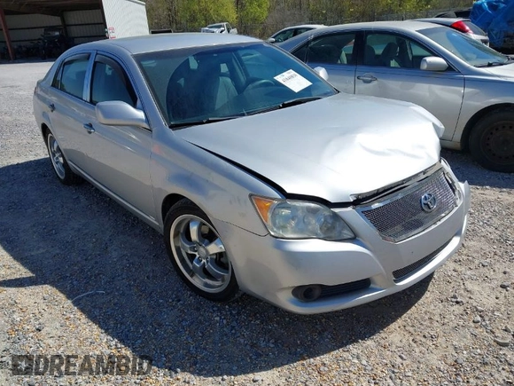 2008 Toyota Avalon XL with VIN 4T1BK36B58U323196, listed as a IAAI auction lot 41840838 with 162,683 mi miles. Bid and sale history available at carsss.com. Image 1.