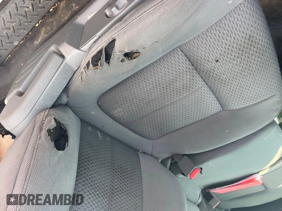 2013 Ford F-150 XL с VIN 1FTFX1EF1DKE89253, выставлен на аукционе IAAI как лот 42575807 с пробегом 211 037 миль миль и . История ставок и продаж доступна на DreamBid. Изображение 34.