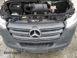2021 Mercedes-Benz Sprinter with VIN W1Y4EDHY9MT066910, listed as a Copart auction lot 43480915 with 53,109 mi miles and Clean Title. Bid and sale history available at DreamBid. Image 12.