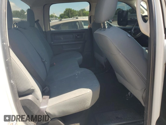 2017 Ram 2500 Tradesman z VIN 3C6TR4HT8HG578001, wystawiony jako Copart lot #62586865 z przebiegiem 261 103 mil mil oraz Szkoda całkowita • Salvage title. Historia ofert i sprzedaży dostępna na DreamBid. Obrazek 10.