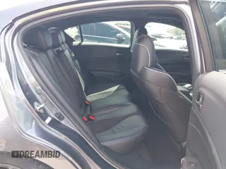 2019 Acura ILX w/Premium/A-Spec Pkg with VIN 19UDE2F8XKA003403, listed as a IAAI auction lot 40404184 with 68,680 mi miles. Bid and sale history available at carsss.com. Image 8.