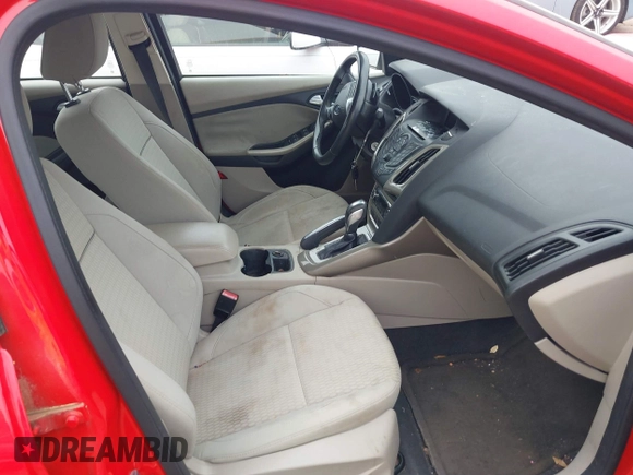 2012 Ford Focus SEL with VIN 1FAHP3H20CL424115, listed as a IAAI auction lot 41913221 with 152,619 mi miles. Bid and sale history available at carsss.com. Image 5.
