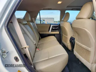 2020 Toyota 4Runner SR5 z VIN JTEBU5JR6L5819461, wystawiony jako Copart lot #58766725 z przebiegiem 101 481 mil mil oraz Szkoda całkowita • Salvage title. Historia ofert i sprzedaży dostępna na DreamBid. Obrazek 11.