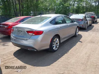 2015 Chrysler 200 S with VIN 1C3CCCDG2FN522948, listed as a IAAI auction lot 42153164 with 100,057 mi miles and . Bid and sale history available at carsss.com. Image 4.