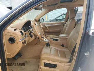 2006 Porsche Cayenne with VIN WP1AA29P06LA21255, listed as a Copart auction lot 70657014 with 112,367 mi miles and Salvage Title. Bid and sale history available at carsss.com. Image 7.