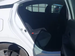 2024 Nissan Sentra S z VIN 3N1AB8BV4RY249039, wystawiony jako IAAI lot #41792114 z przebiegiem 37 413 mil mil oraz . Historia ofert i sprzedaży dostępna na DreamBid. Obrazek 8.