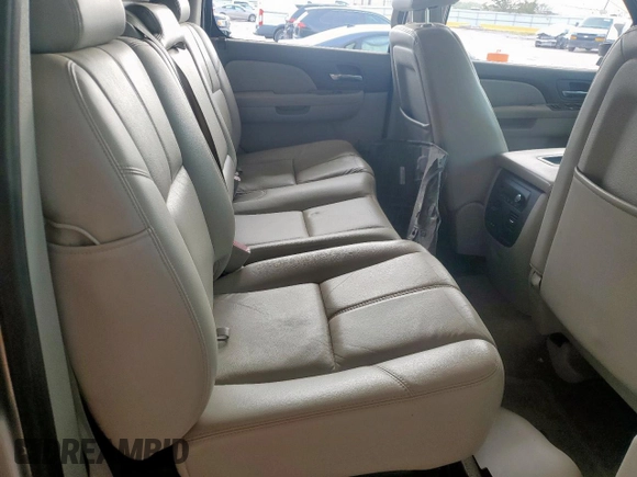 2011 Chevrolet Avalanche LT with VIN 3GNMCFE09BG408510, listed as a Copart auction lot 56491635 with 220,015 mi miles and Clean title. Bid and sale history available at DreamBid. Image 10.